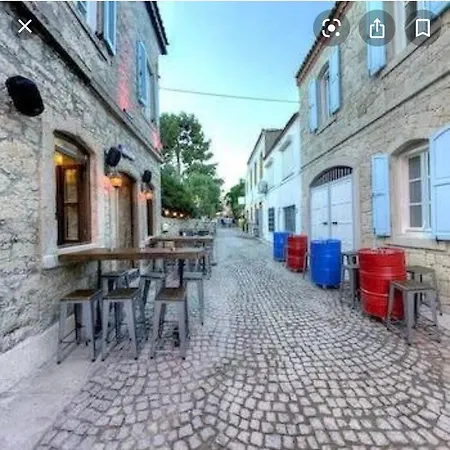 فندق The White 2*